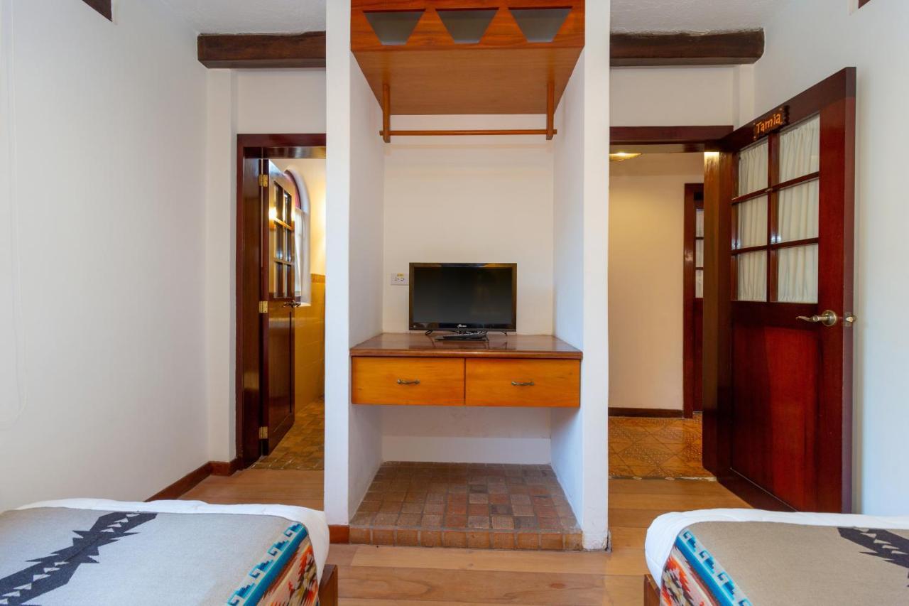 Acoma Hotel โอตาวาโล ภายนอก รูปภาพ