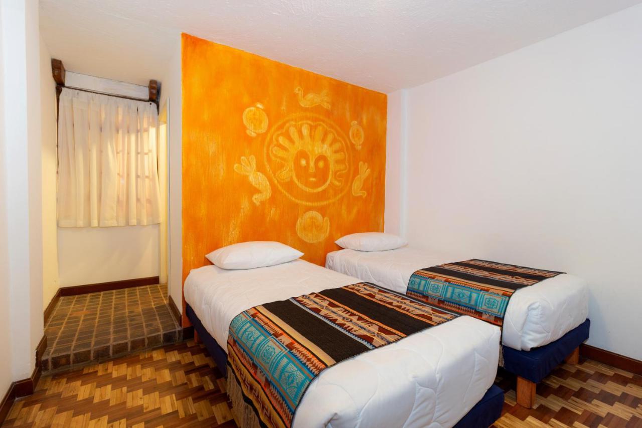 Acoma Hotel โอตาวาโล ภายนอก รูปภาพ
