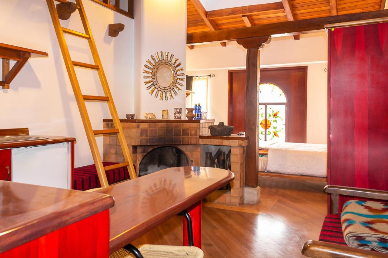 Acoma Hotel โอตาวาโล ภายนอก รูปภาพ